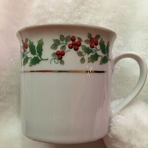 Festive Holly Berry Mug